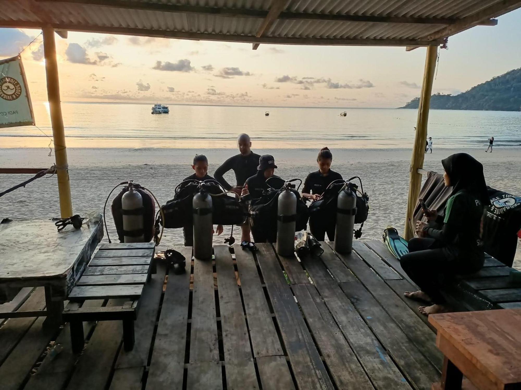 Tiongman Scubadive & Lodge Kampong Juara Zewnętrze zdjęcie
